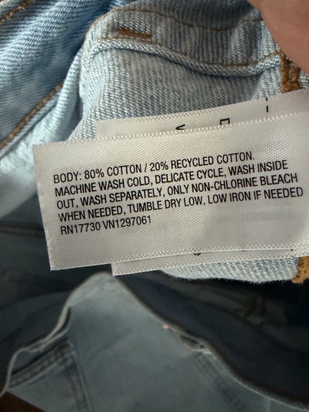 High Rise Barrel Light Wash Denim Jeans - Picture 11 of 13